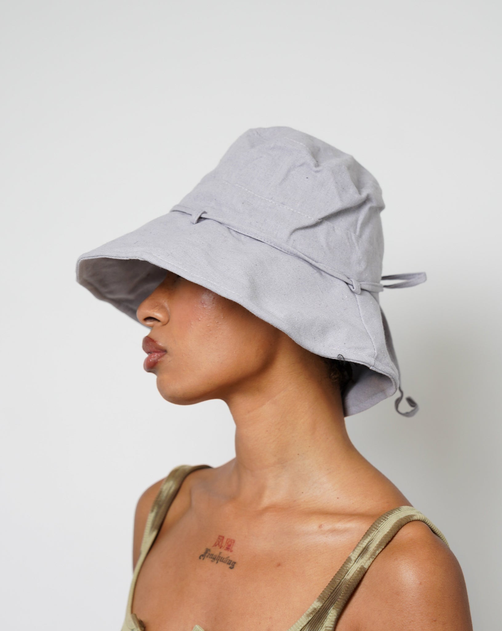 Gray Canvas Bucket Hat - truthBlack