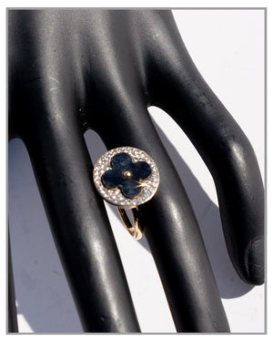 Black Clover Ring With Crystals