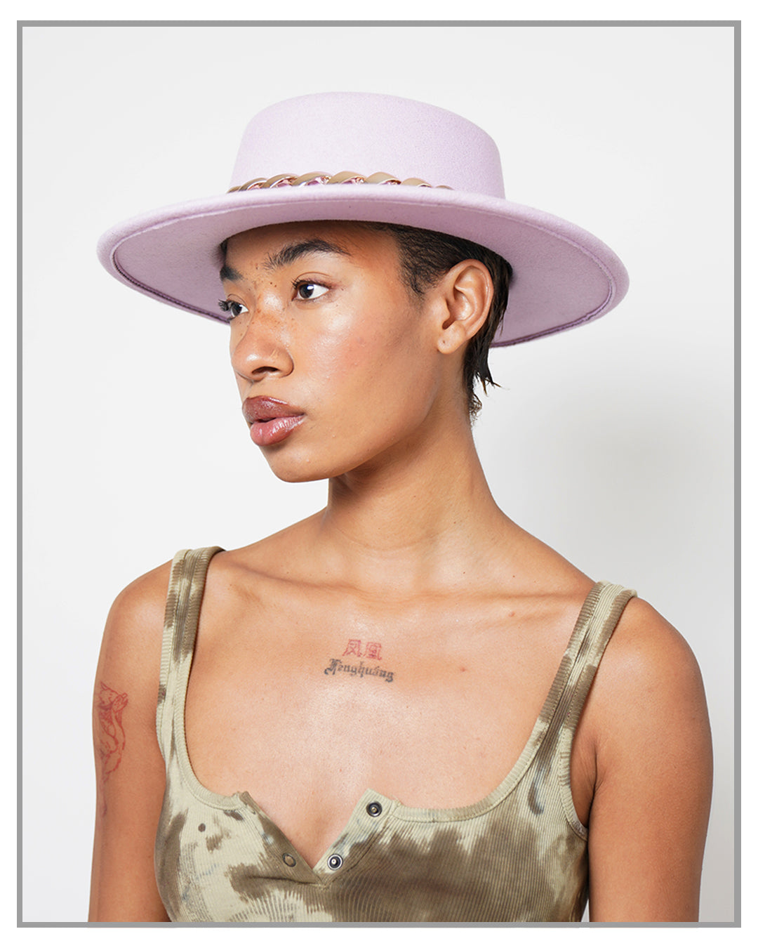 Lavender Flat Top Fedora Hat with Gold Chain